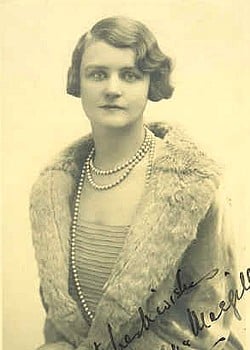 Moyna Macgill